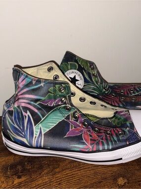 Converse High Tops - Tropical